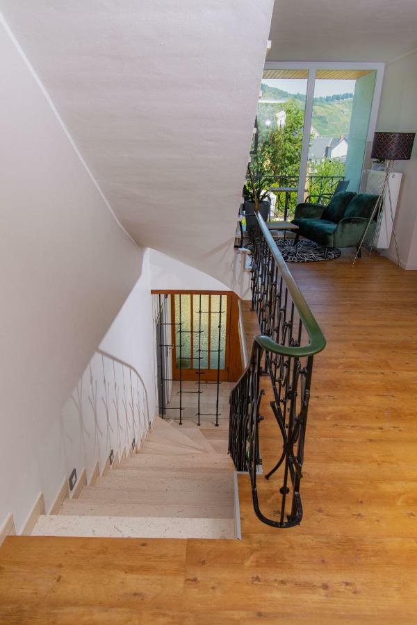 Weingut Gerd Muellers Hotel Kröv Екстериор снимка