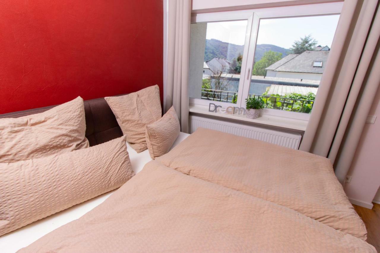 Weingut Gerd Muellers Hotel Kröv Екстериор снимка