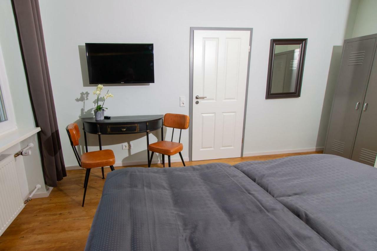 Weingut Gerd Muellers Hotel Kröv Екстериор снимка